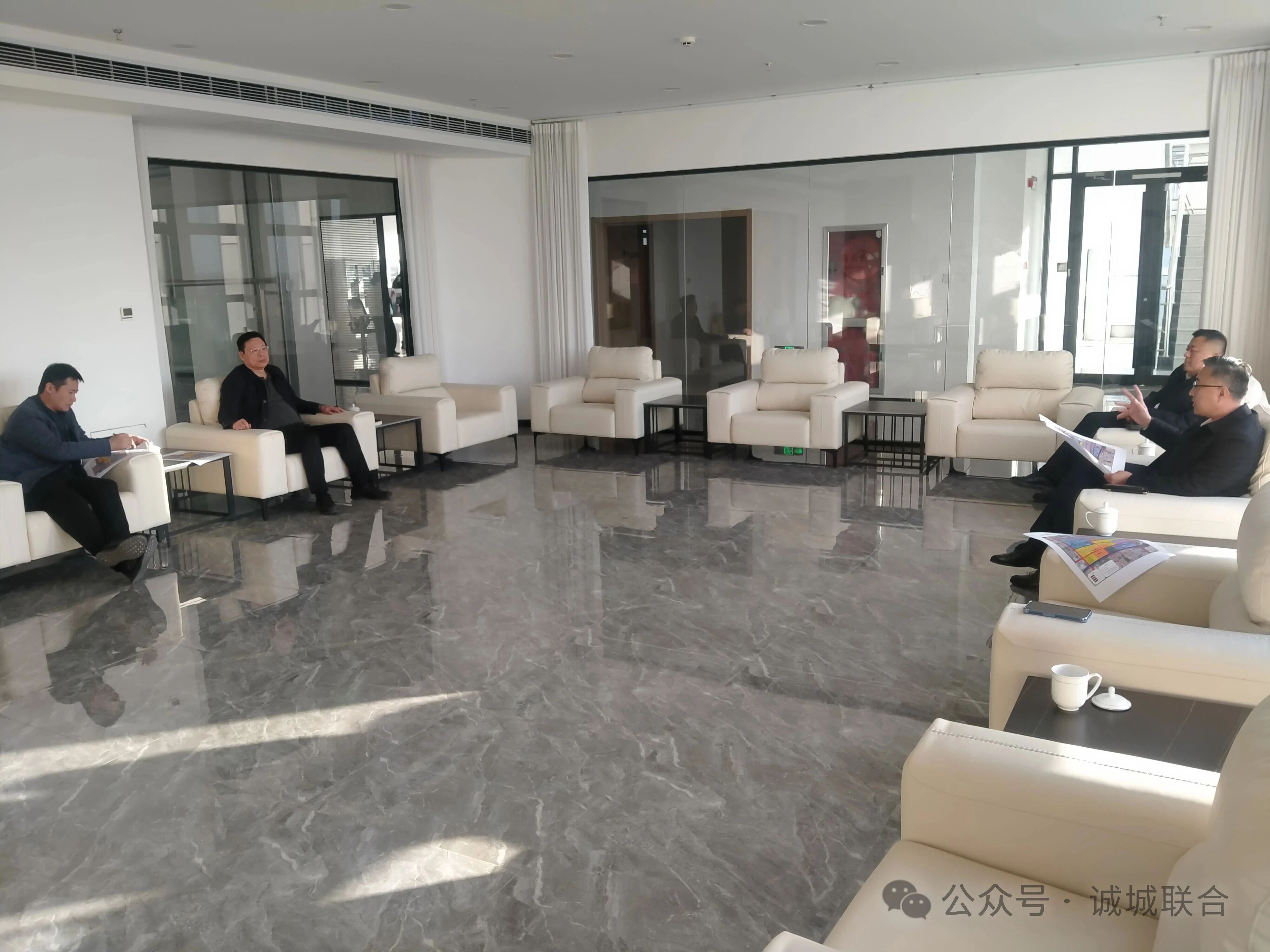 熊猫体育「中国」官方网站 - 快乐运动,智慧健身赴临淄区座谈：政企同心话协作，共拓产业新局